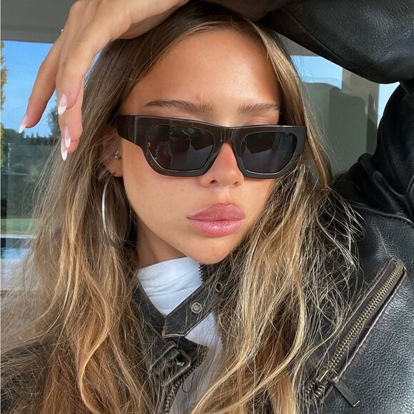 VEHLA FINN Sunglasses - COCO / SMOKE